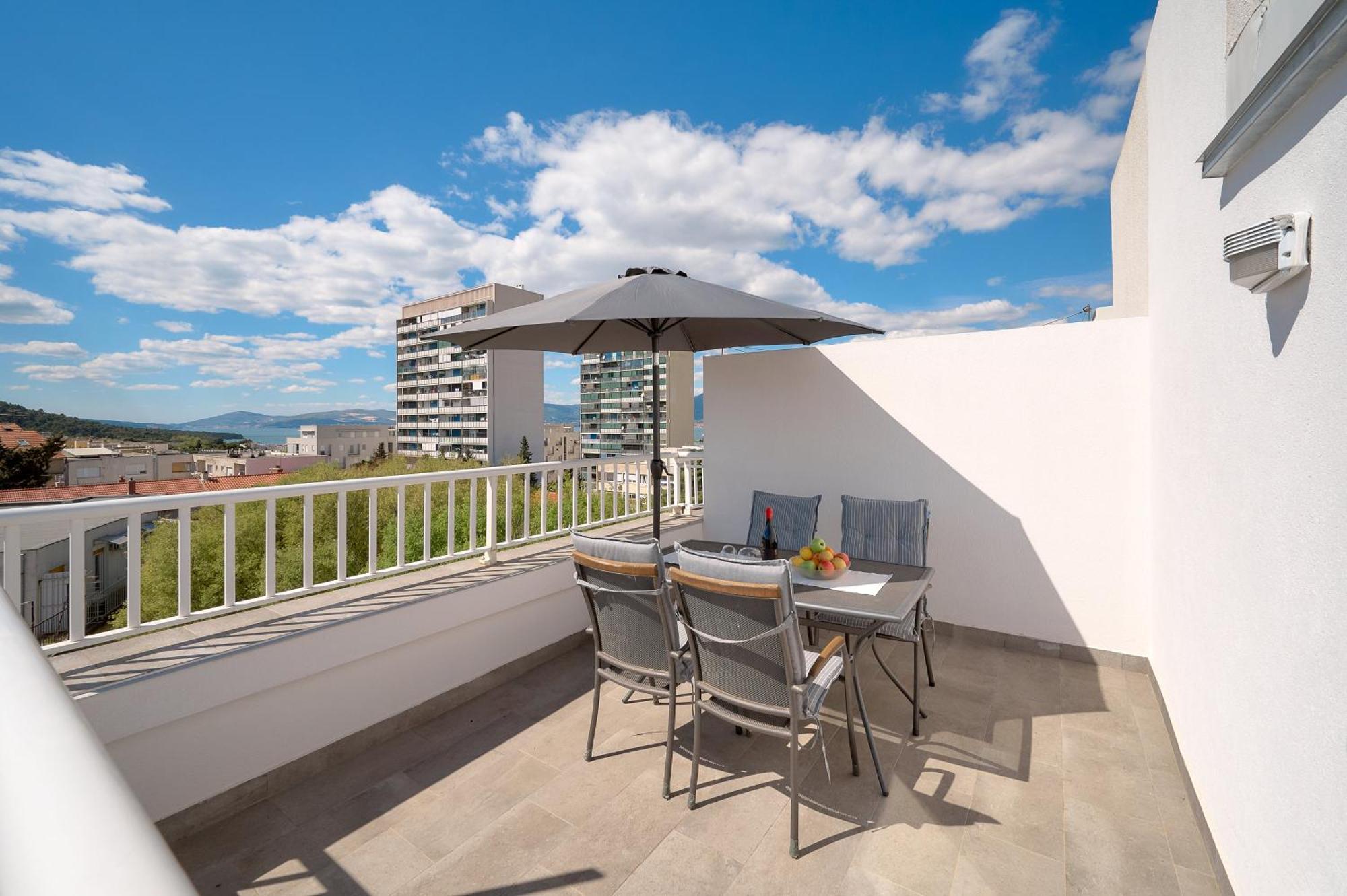 Comfortable Apartment Сплит Екстериор снимка